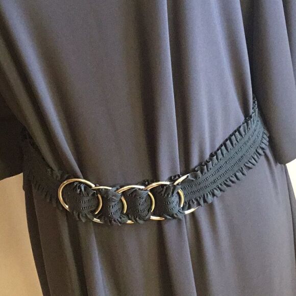 Belted gray polyester dress in large by NIC & DOM - Picture 4 of 13